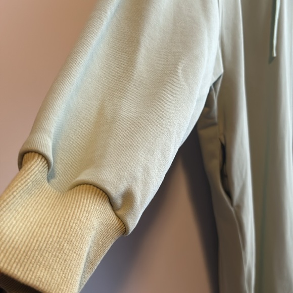 Long hoodie - never worn - Picture 3 of 5